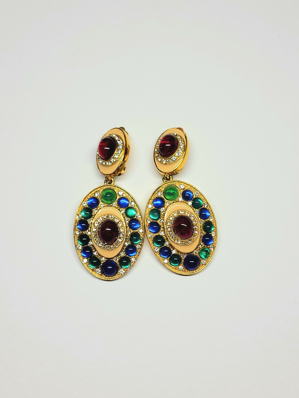 Vintage Kenneth Jay Lane Gold Tone Cabochon Statement Clip Earrings - Picture 3 of 10
